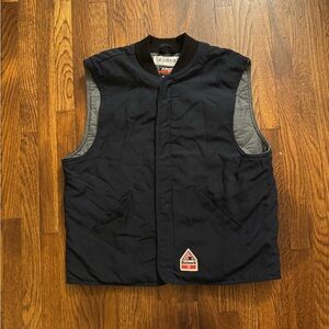 Bulwork flame resistant vest size large